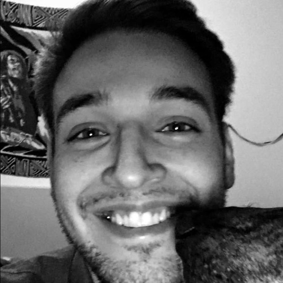 Meet your Posher, George - Picture 1 of 1